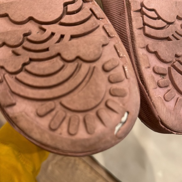 Jamie Kay Posey Rainboots - Picture 4 of 5